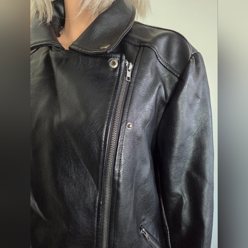 Forever 21 Black Faux Leather Jacket Size 2X - Picture 6 of 11